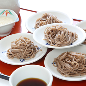 出石の皿そば