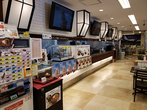 スナックコーナー