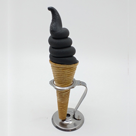 黒豆ソフト漆黒の王